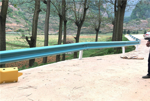 乡村道路护栏板